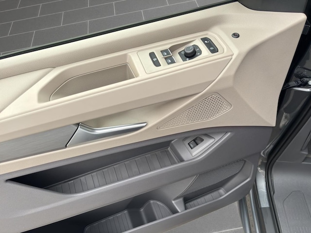 Volkswagen Multivan Life