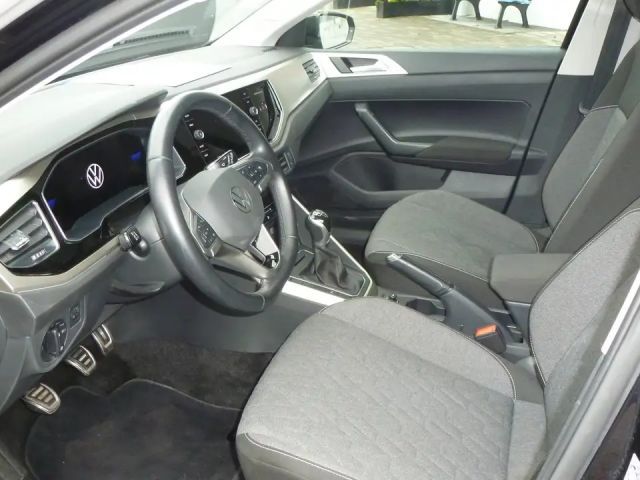 Volkswagen Polo Move