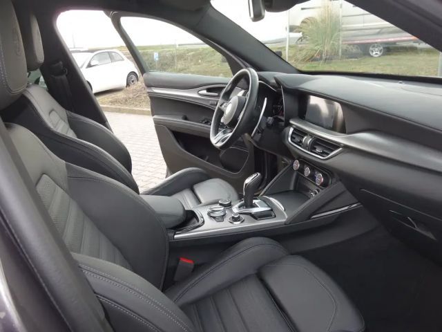 Alfa Romeo Stelvio Q4 Veloce