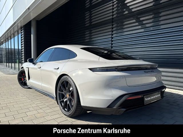 Porsche Taycan GTS