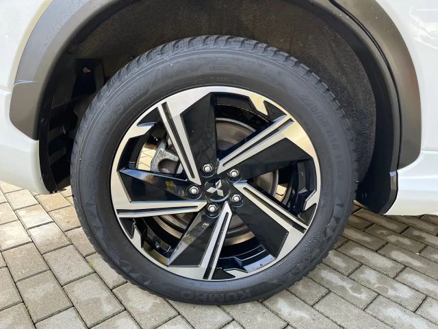 Mitsubishi Eclipse Cross MIVEC PHEV