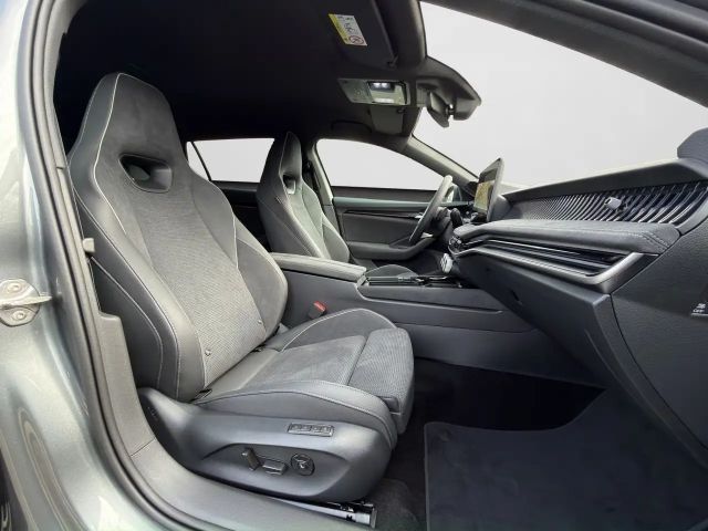 Skoda Superb 2.0 TDI 4x4 Combi Sportline