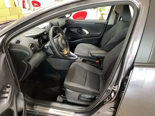 Toyota Yaris Style