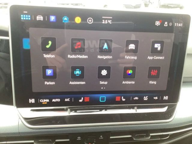 Volkswagen Golf 1.5 eTSI DSG Golf VIII Variant