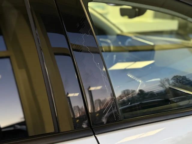 Peugeot 3008 Roadtrip Kamera*AHK*Standheizung*Tempo