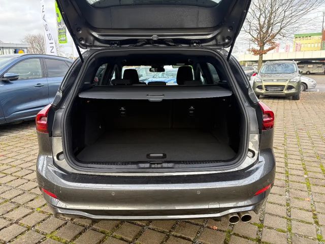 Ford Focus ST Line Wagon