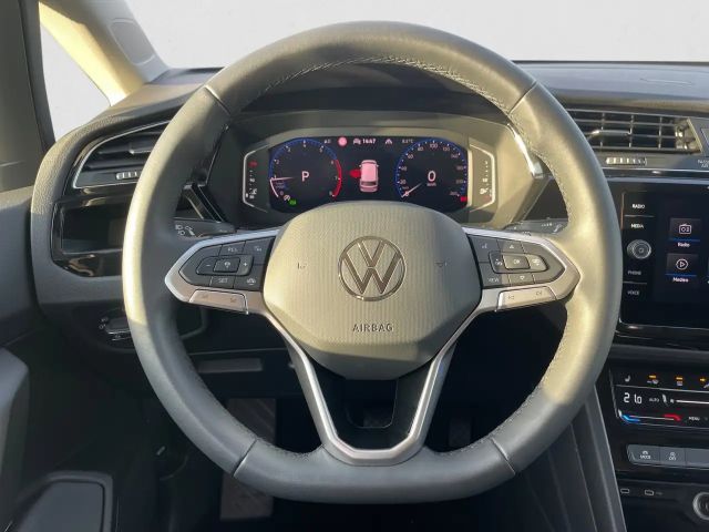 Volkswagen Touran DSG Highline