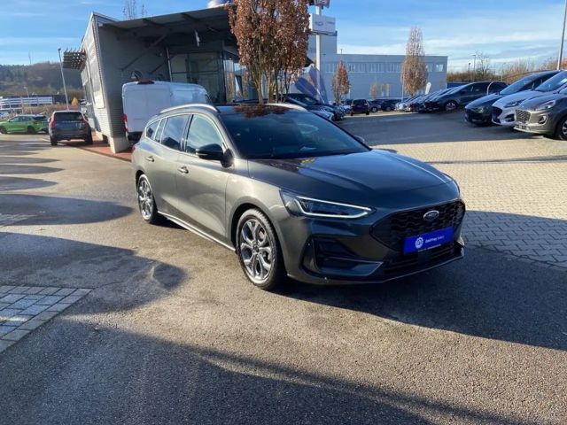 Ford Focus ST Line Wagon