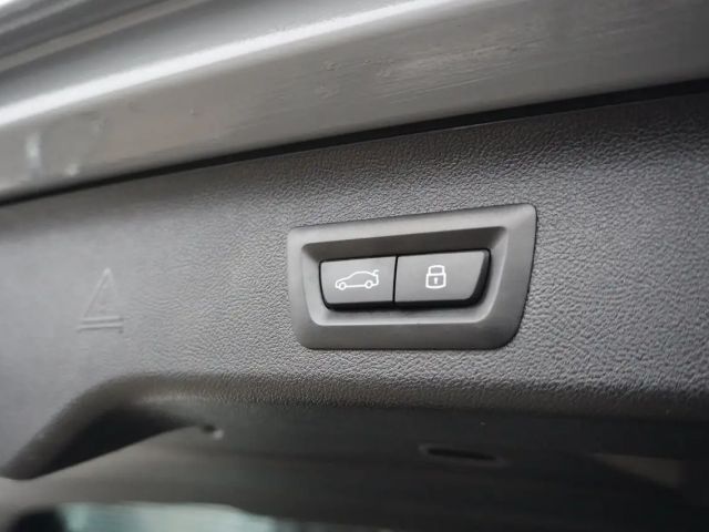 BMW 540 540d M-Sport Touring xDrive