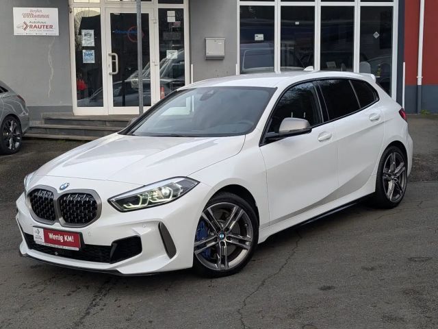 BMW 135 135i Sedan xDrive