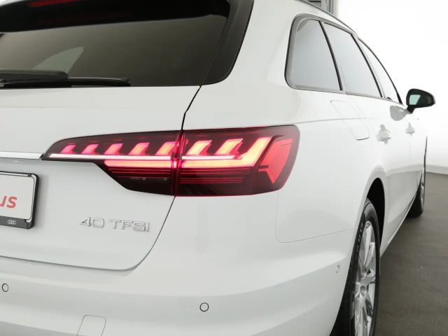 Audi A4 40 TFSI Avant S-Tronic