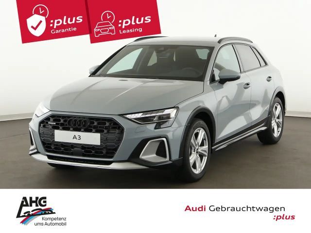 Audi A3 40 TFSI Quattro S-Tronic Sedan