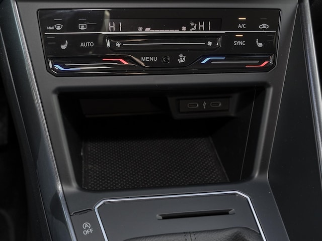 Volkswagen Polo 1.0 TSI DSG Style