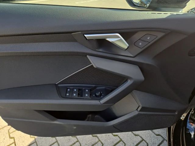 Audi A3 30 TDI S-Tronic Sedan