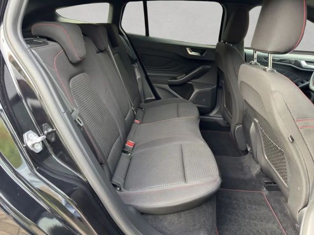 Ford Focus EcoBoost ST Line Wagon