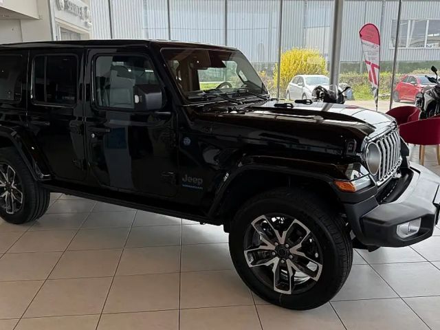Jeep Wrangler 4xe Sahara