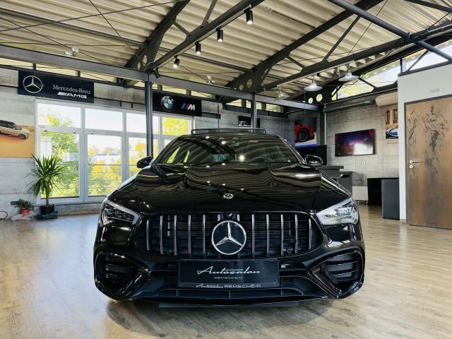 Mercedes-Benz CLA 45 AMG AMG Line