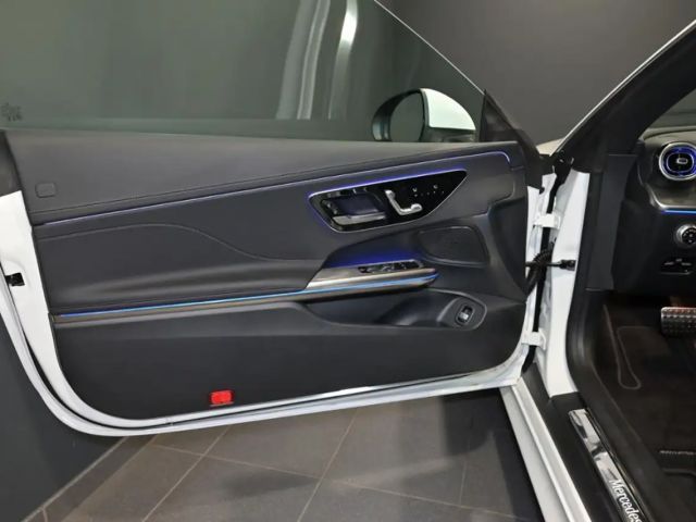 Mercedes-Benz CLE 200 4MATIC AMG Line