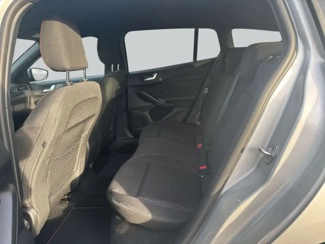 Ford Focus EcoBoost ST Line Wagon