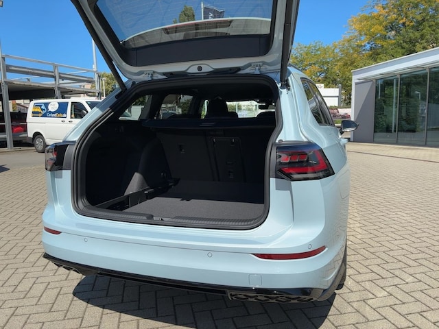 Volkswagen Golf DSG R-Line Style Variant