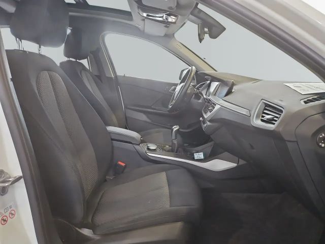 BMW 116 116d Advantage pakket Sedan