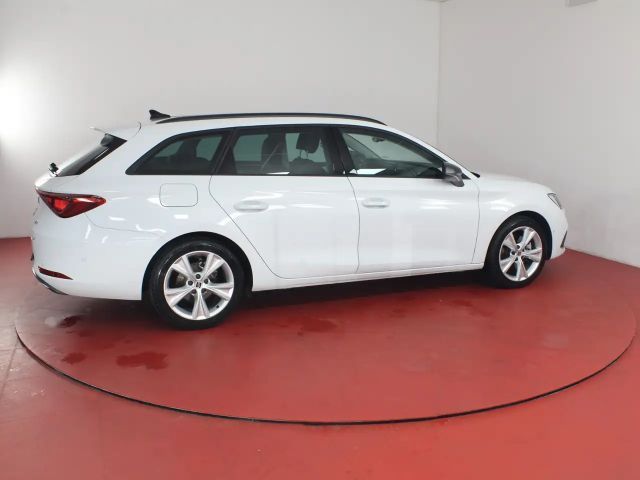 Seat Leon 2.0 TDI DSG FR-lijn Sportstourer