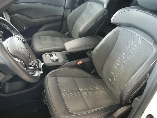 Ford Mustang Mach-E AWD GT