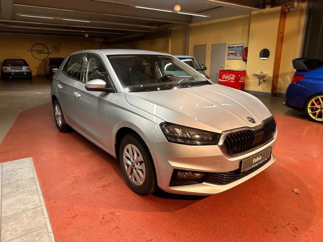 Skoda Fabia Edition 130*LED*SHZ*SmartLink*Rückfahrkamera*