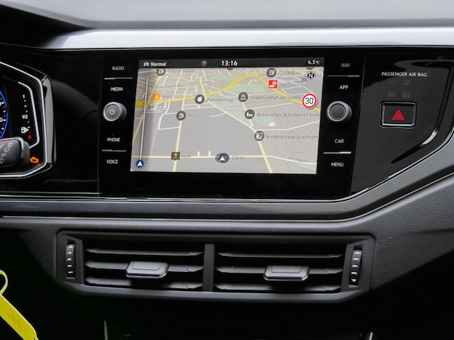 Volkswagen Polo 1.0 TSI DSG Style