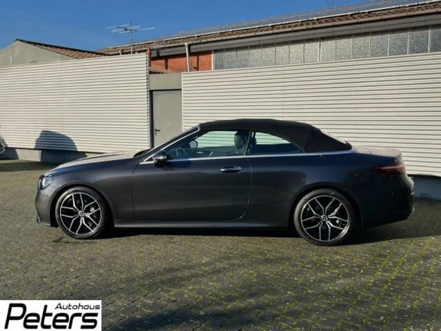 Mercedes-Benz E 300 AMG Line Cabriolet E 300 e
