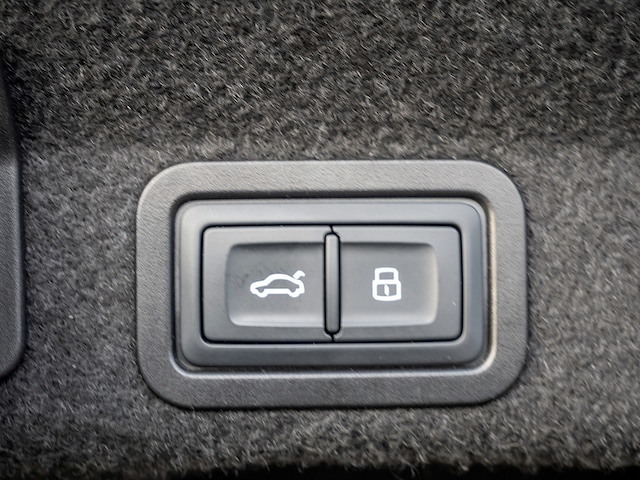 Audi S6 Quattro Sedan