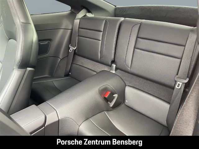 Porsche 992 Carrera Coupé