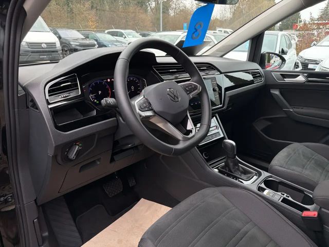 Volkswagen Touran DSG Highline