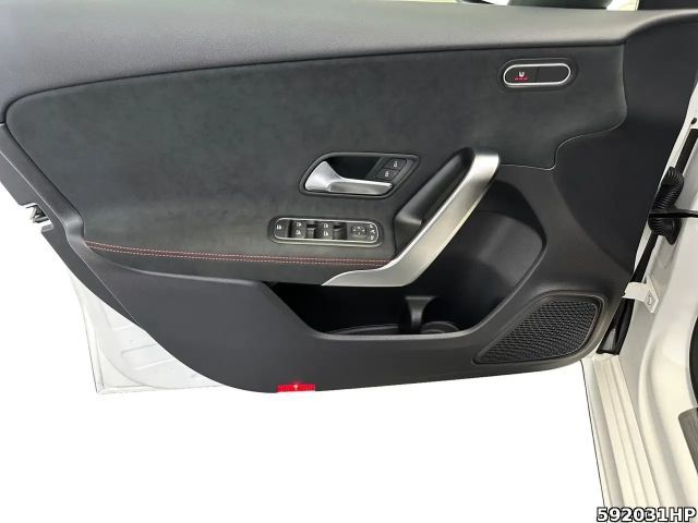 Mercedes-Benz A 200 AMG Line