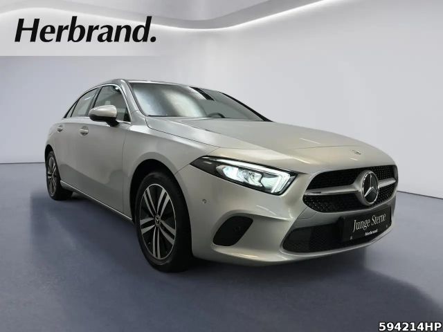 Mercedes-Benz A 250 Progressive