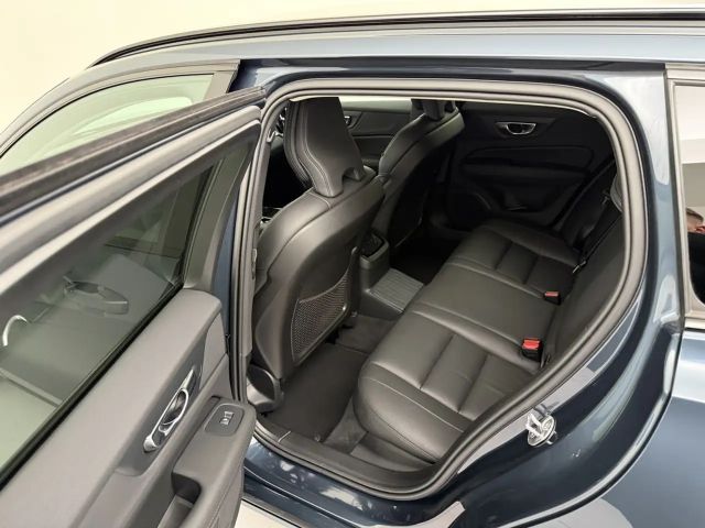 Volvo V60 AWD Dark Hybrid Recharge T6