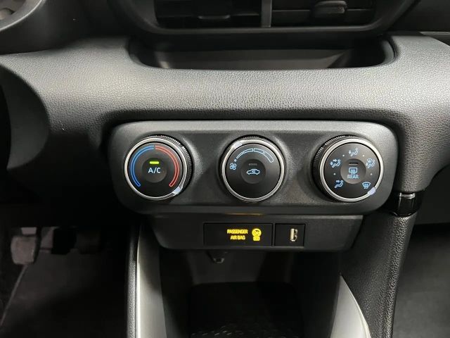 Toyota Yaris Active VVT-i