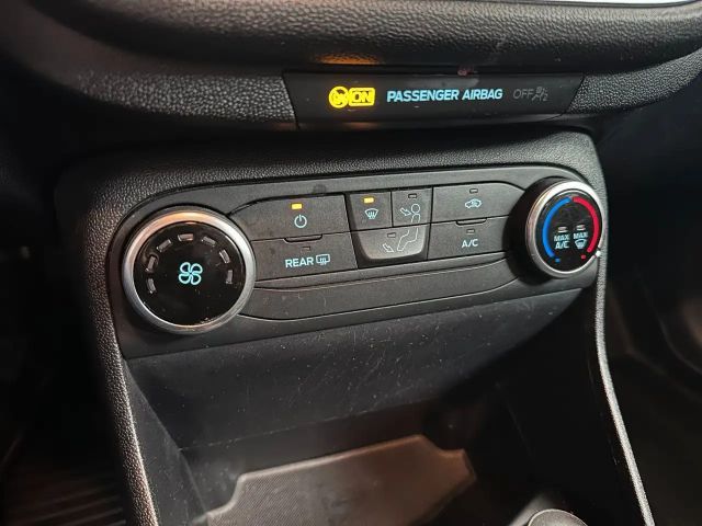 Ford Fiesta Cool & Connect