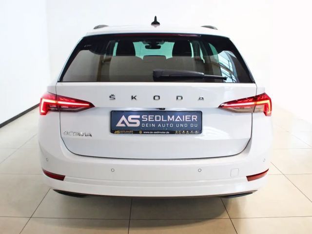 Skoda Octavia 2.0 TDI Clever Combi