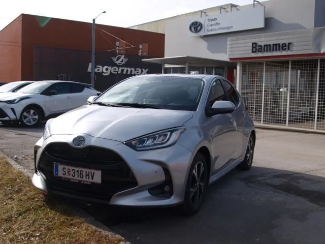 Toyota Yaris Active Comfort Hatchback