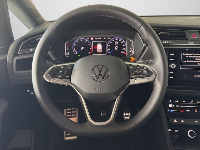 Volkswagen Touran 1.5 TSI DSG Highline R-Line