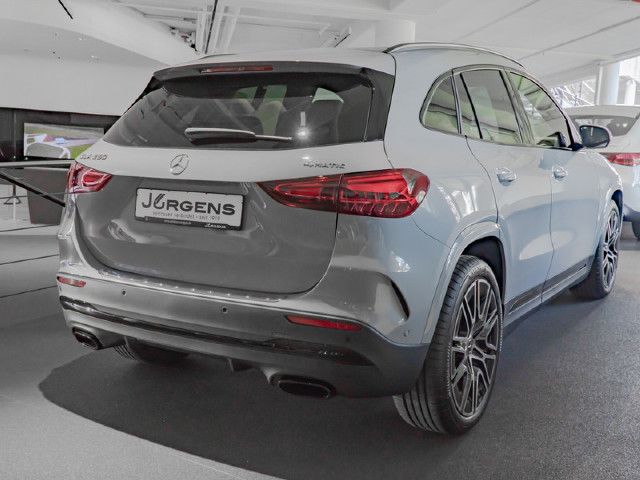 Mercedes-Benz GLA 250 4MATIC