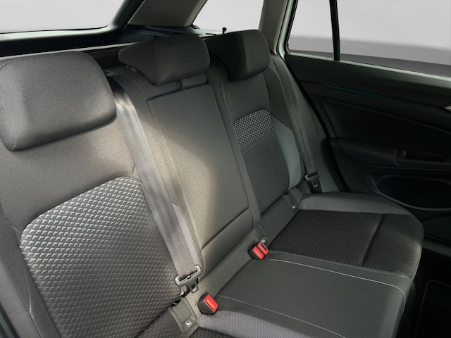 Volkswagen Golf 1.5 TSI Variant