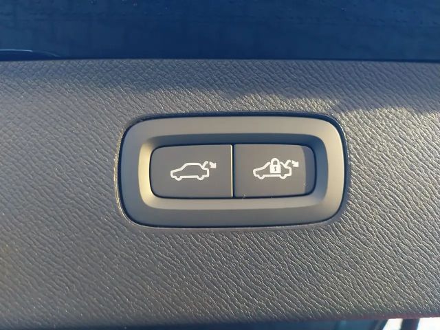 Volvo XC90 AWD Bright Plus Recharge