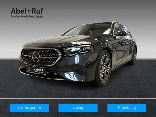 Mercedes-Benz E 220 AVANTGARDE E 220 d Estate