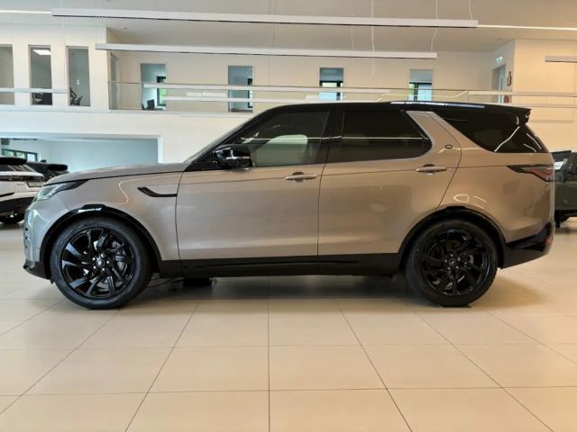 Land Rover Discovery D300 Dynamic SE