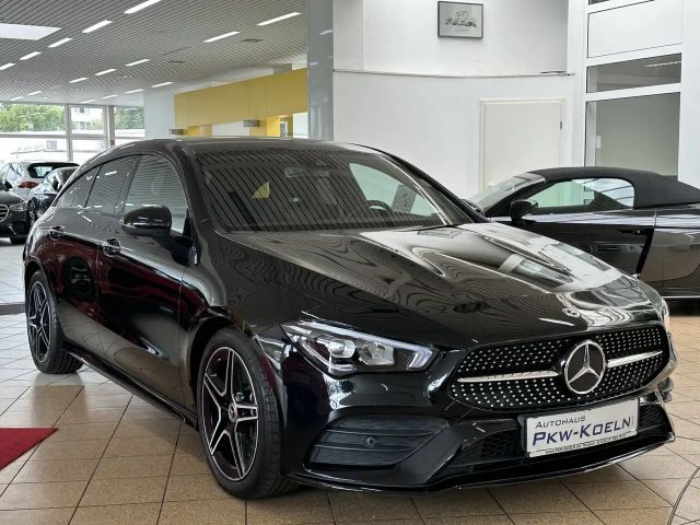 Mercedes-Benz CLA 250 AMG Line