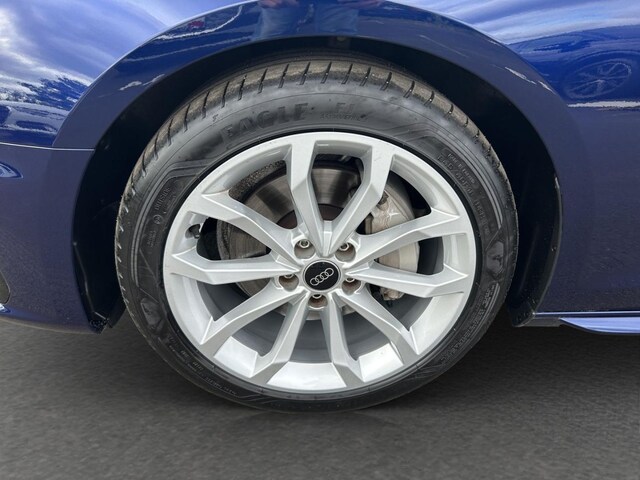 Audi A4 40 TFSI S-Tronic Sedan