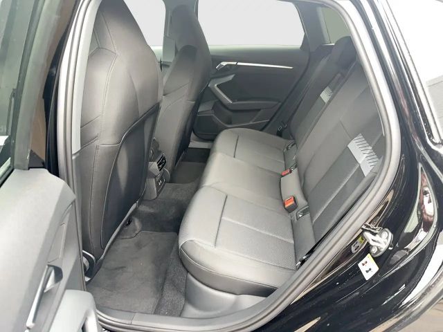 Audi A3 30 TFSI Sedan