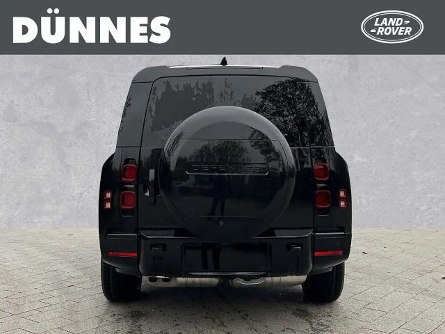 Land Rover Defender D300 Dynamic HSE